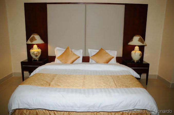 Boudl Al-Khobar Aparthotel Room photo